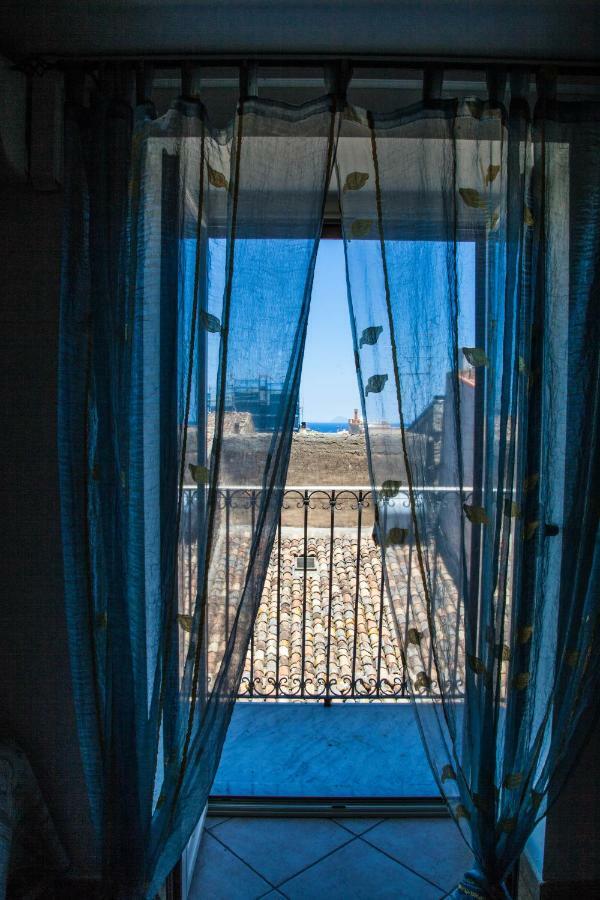 Bed & Breakfast Il Castellino Santo Stefano di Camastra Dış mekan fotoğraf